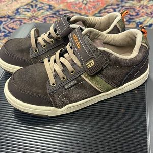 Stride rite made to play Kaleb sneaker size 12.5w